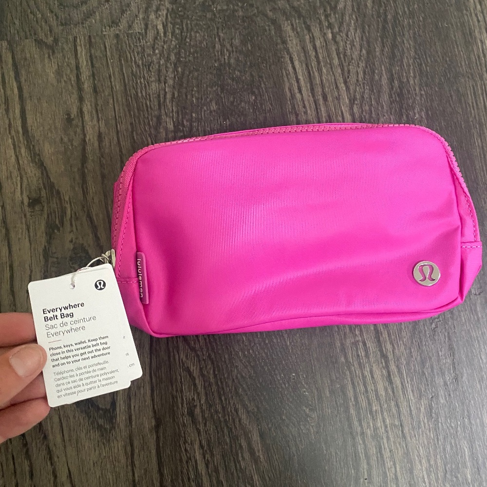 NWT Lululemon Belt Bag